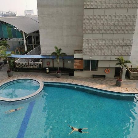 Two Bedroom Apartment At El Royale Hotel 반둥 외부 사진