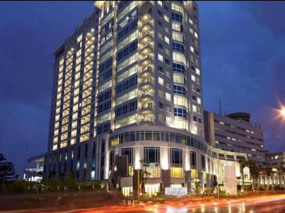Two Bedroom Apartment At El Royale Hotel 반둥 외부 사진